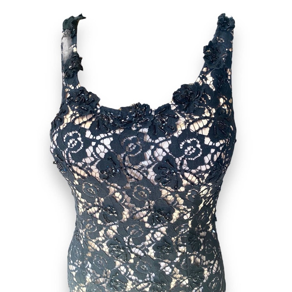JS Boutique Lace Sleveless Bodycon Midi Dress - Picture 2 of 7